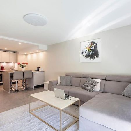 Appartement Superbe T2 Moderne Et Luxueux à Cannes Extérieur photo