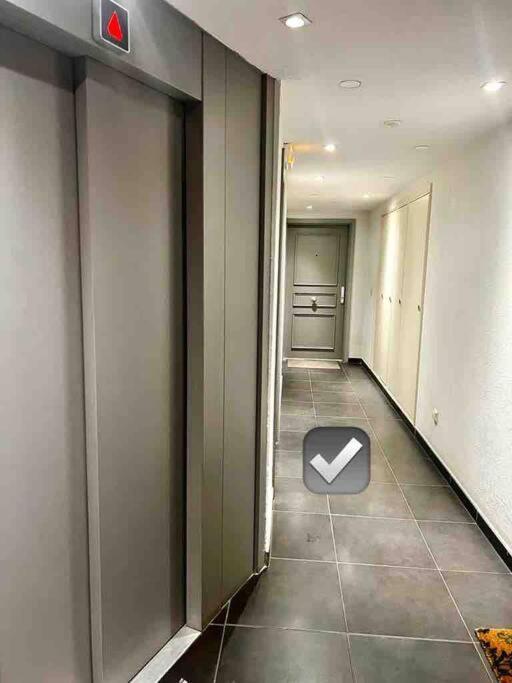 Appartement Superbe T2 Moderne Et Luxueux à Cannes Extérieur photo